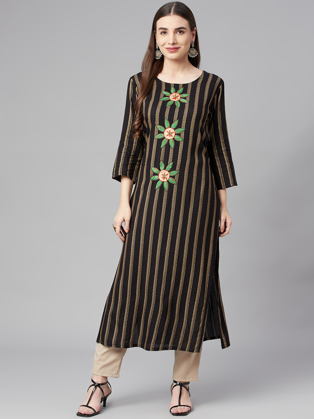 

Nehamta Women Black & Gold-Toned Striped Kantha Work Kurta