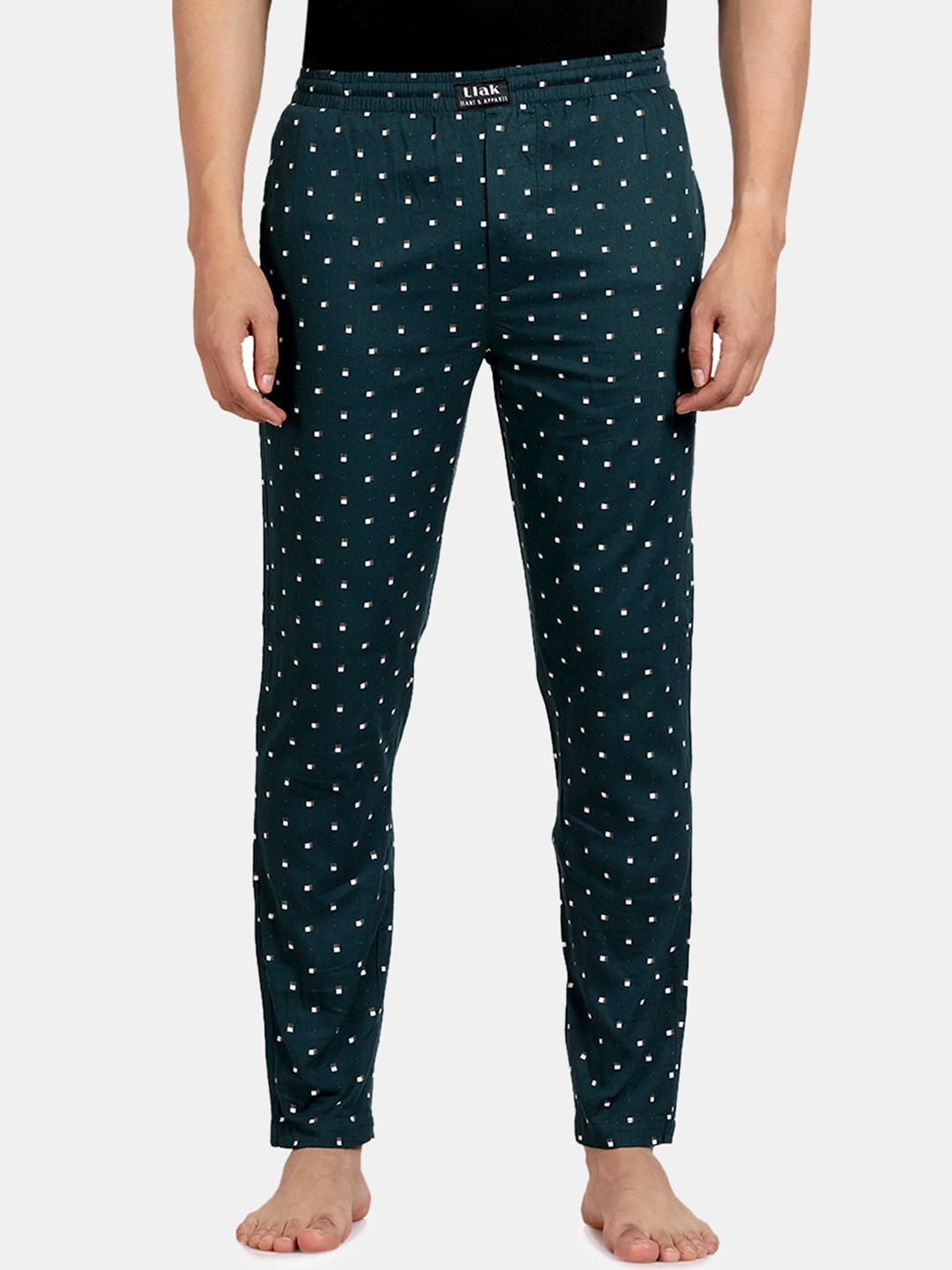 

Llak Jeans Men Green & White Printed Relaxed Fit Lounge Pant