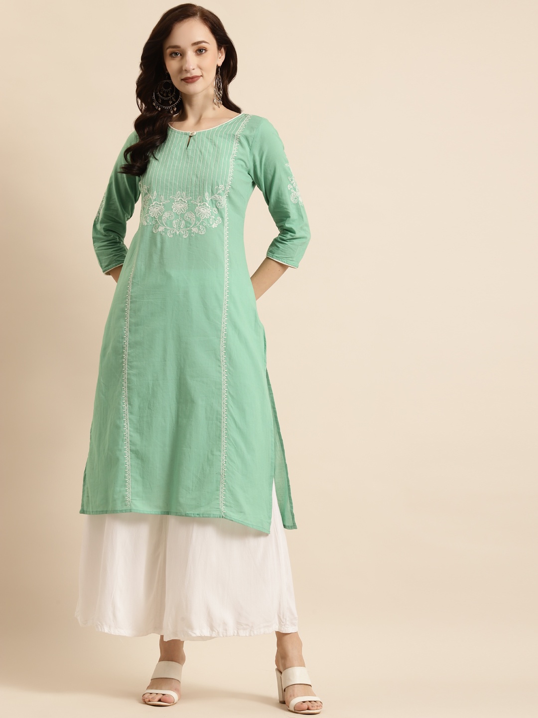 

RANGMAYEE Women Green & White Floral Embroidered Kurta