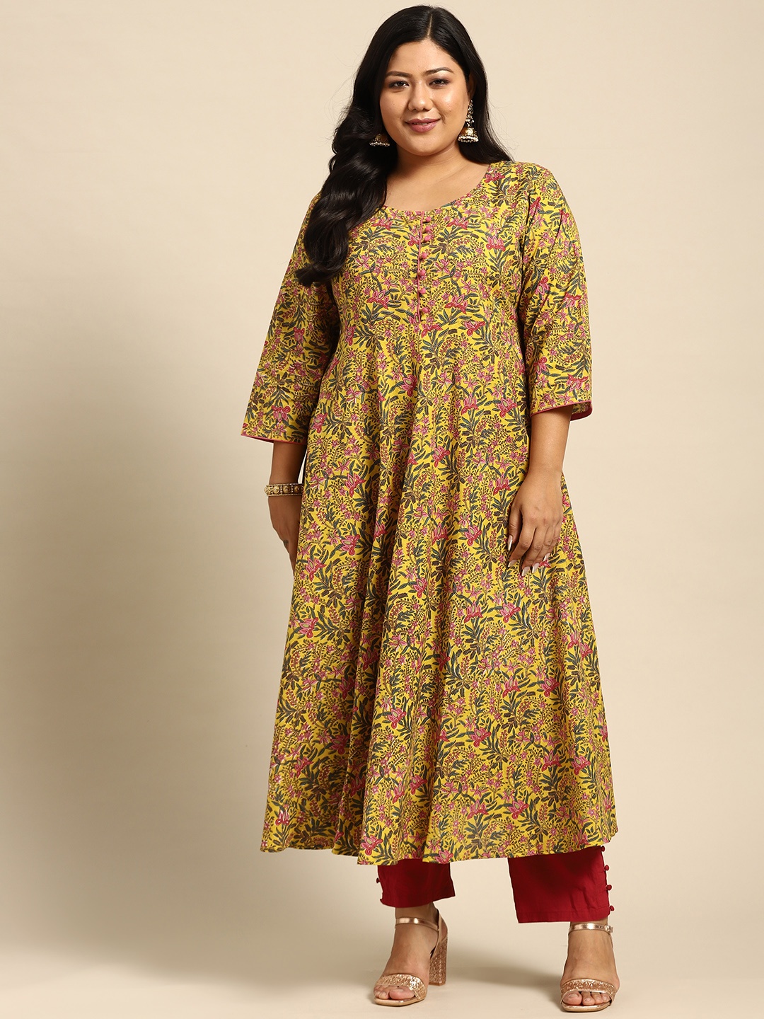 

RANGMAYEE Women Yellow & Pink Floral Printed Floral Anarkali Kurta