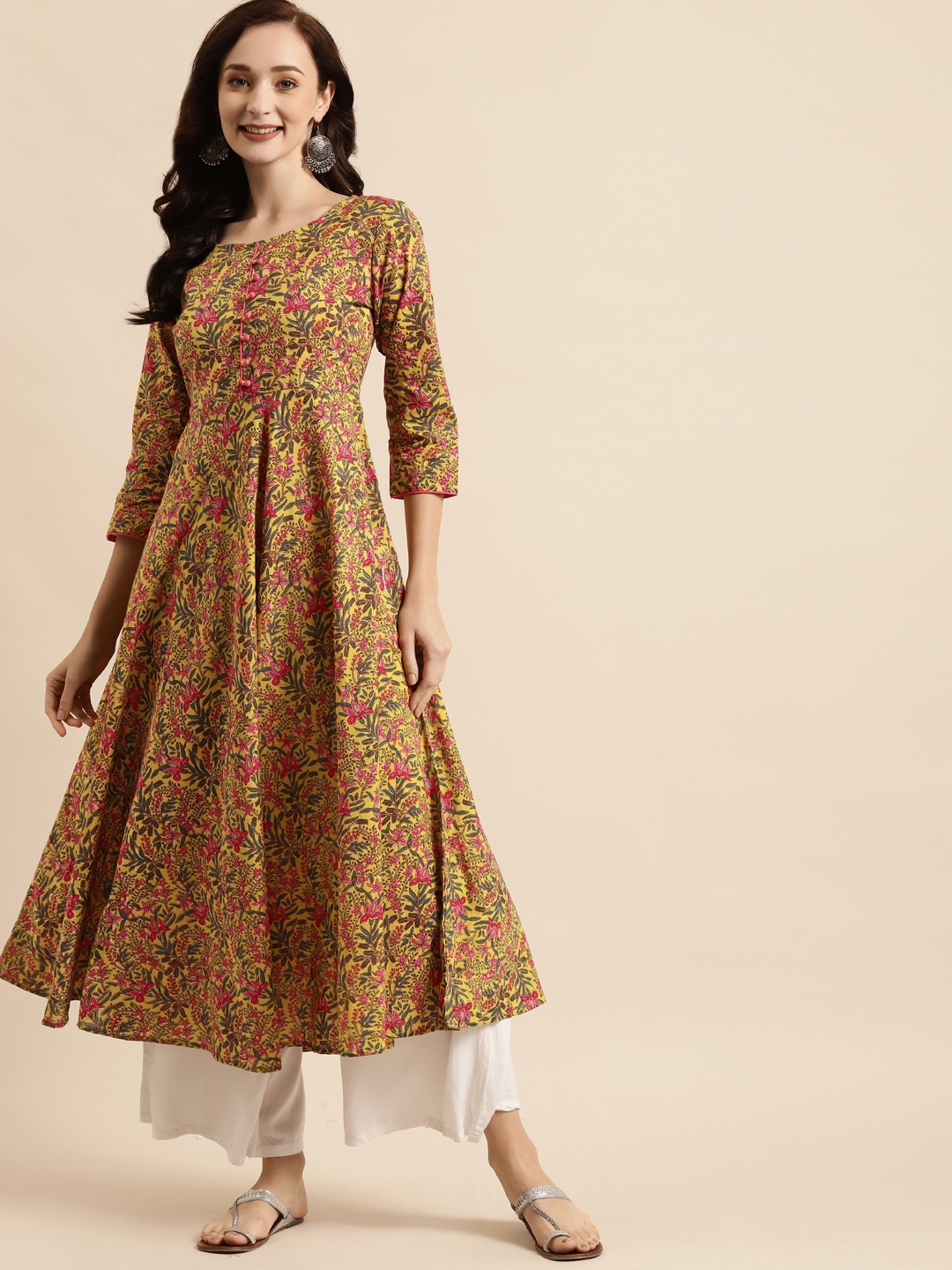 

RANGMAYEE Women Yellow & Pink Floral Printed Floral Anarkali Kurta