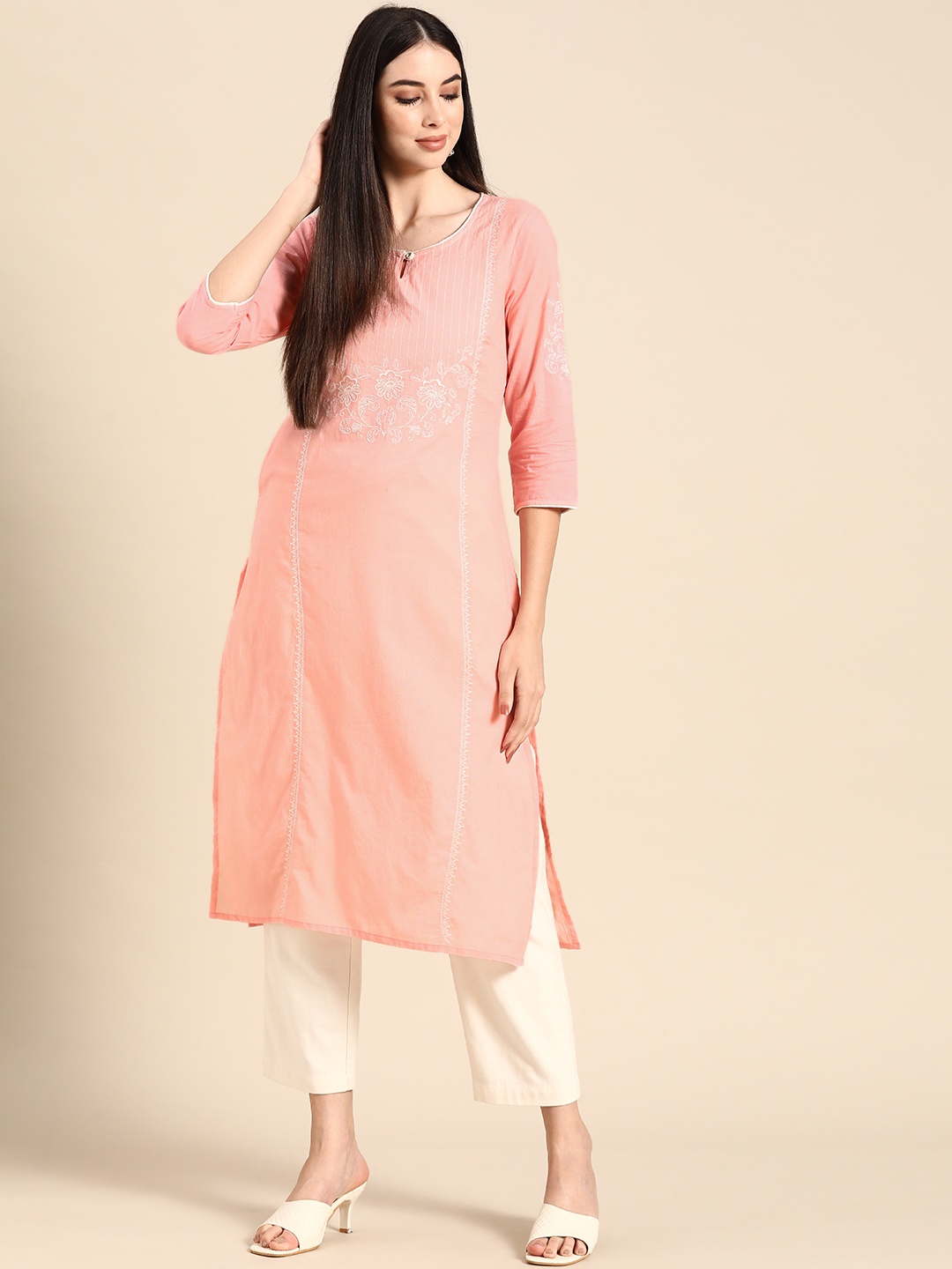 

RANGMAYEE Women Pink & White Keyhole Neck Kantha Work Kurta