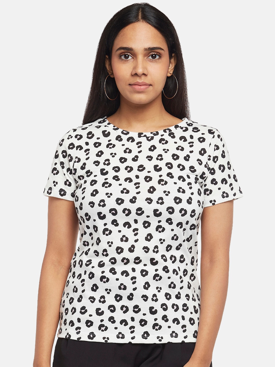 

Honey by Pantaloons Women White & Black Animal Printed T-shirt
