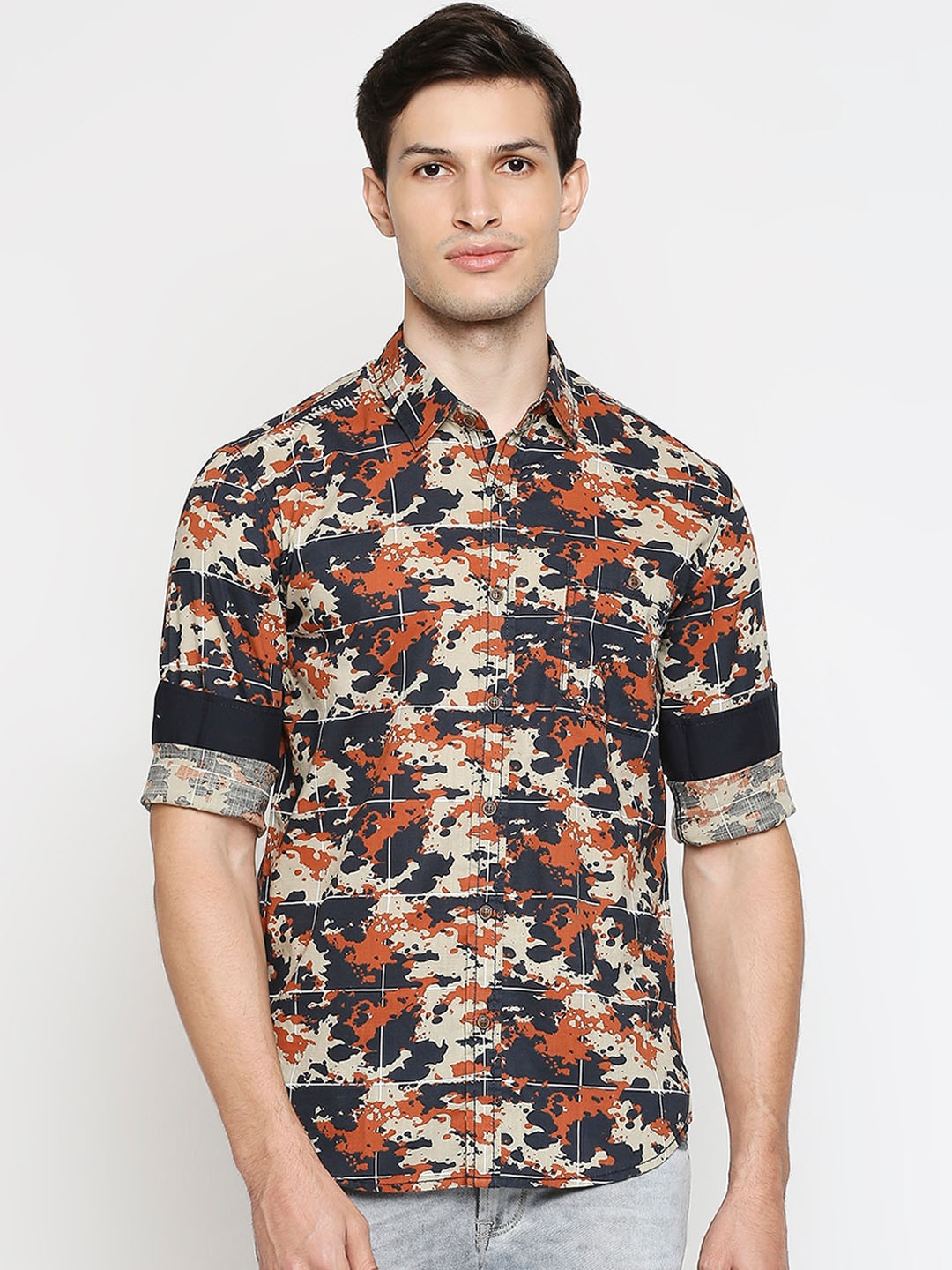 

Mufti Men Navy Blue Abstract Print Slim Fit Casual Shirt