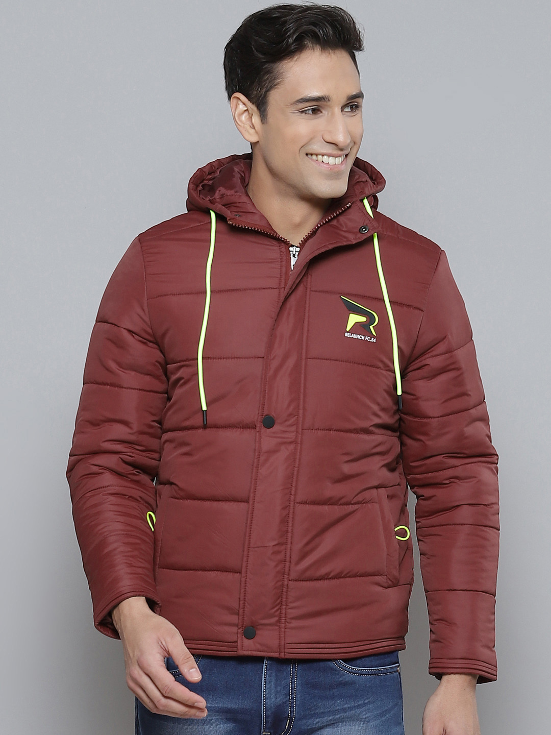 

Fort Collins Men Maroon Solid Hooded Padded Jacket