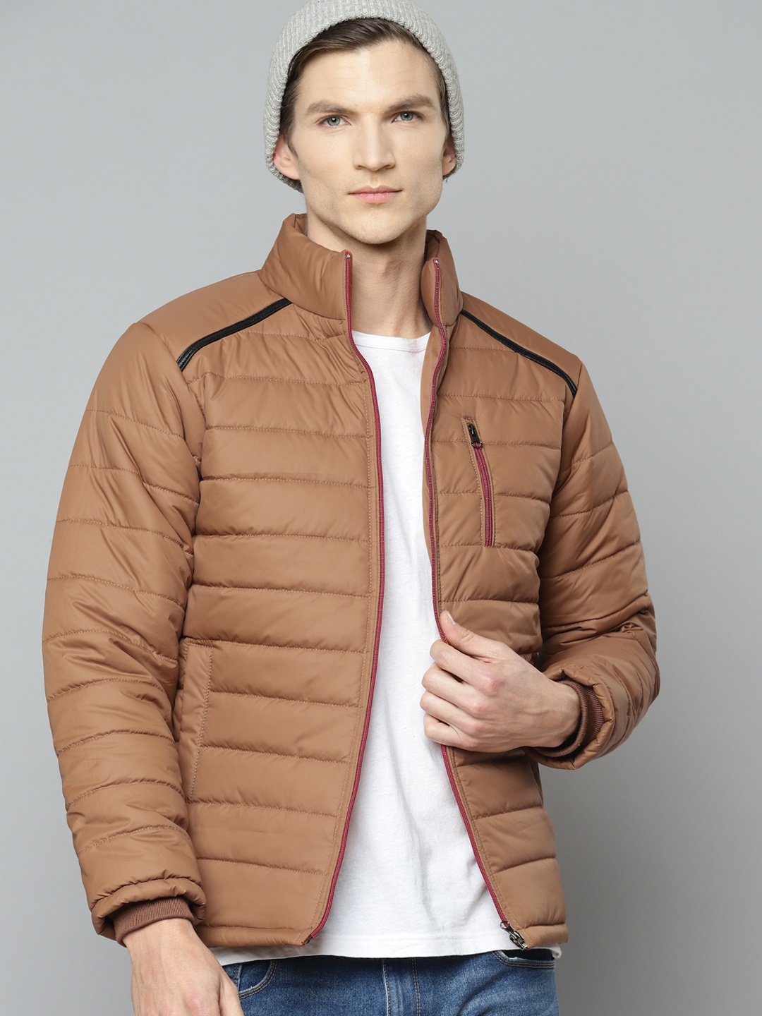 

Fort Collins Men Khaki Solid Padded Jacket