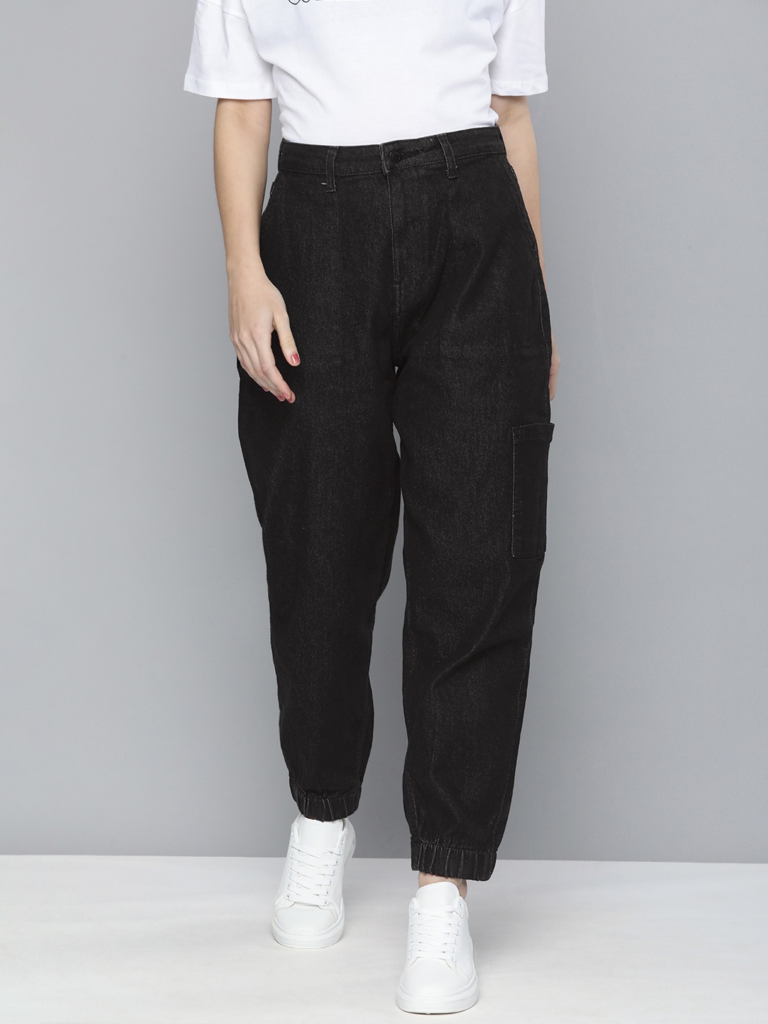 

Mast & Harbour Women Black Relaxed Fit High-Rise Stretchable Jeans