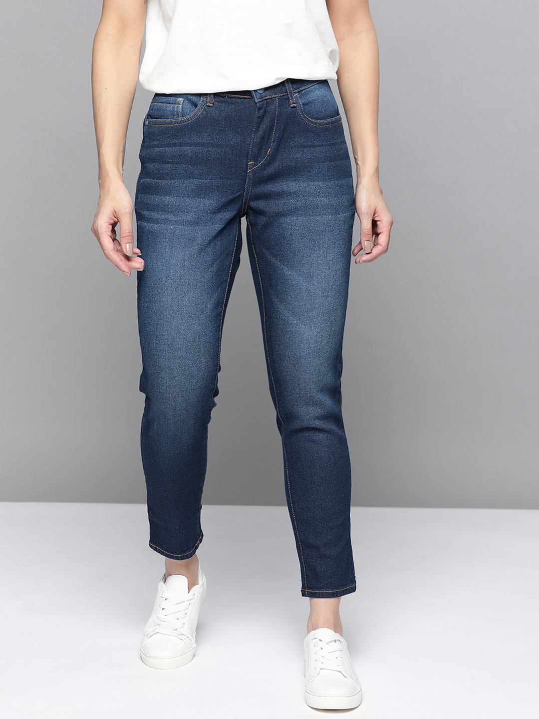 

Mast & Harbour Women Blue Skinny Fit Light Fade Stretchable Jeans