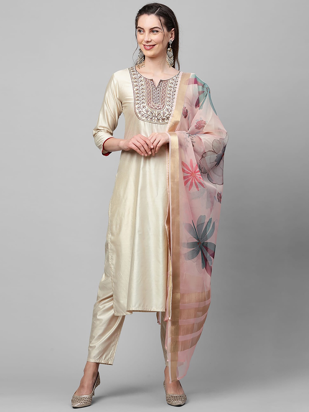 

Indo Era Women Cream-Coloured Floral Yoke Design Regular Thread Work Liva Kurta with Trousers & With Dupatta