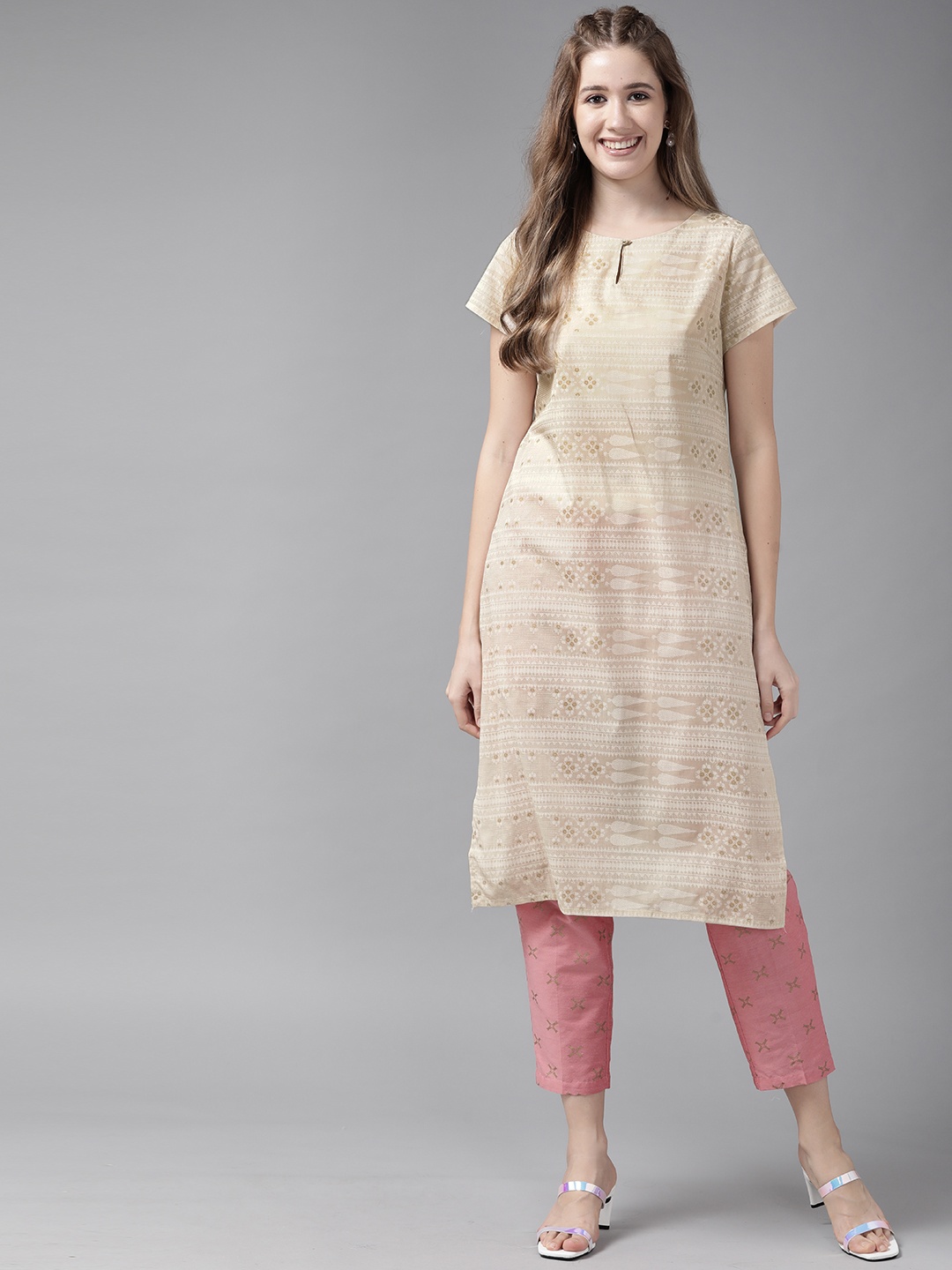

W Women Beige & Golden Ethnic Motifs Printed Keyhole Neck Pure Cotton Kurta