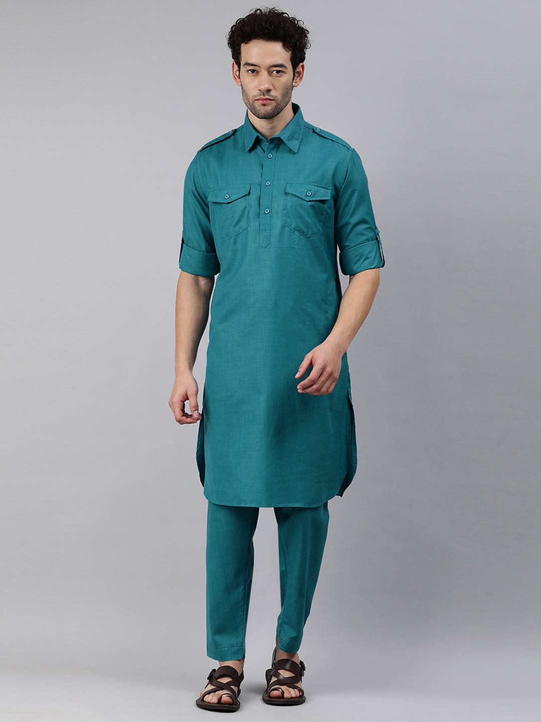 

Freehand by The Indian Garage Co Men Teal Blue Regular Kurta with Trousers