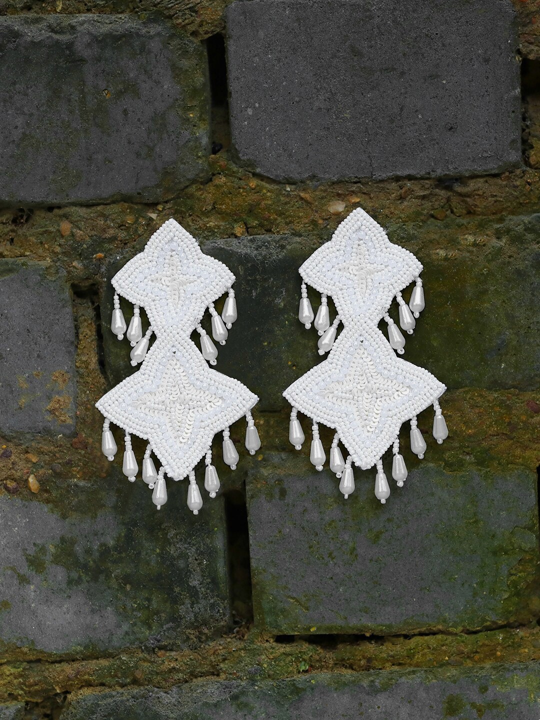 

Adwitiya Collection White Contemporary Drop Earrings