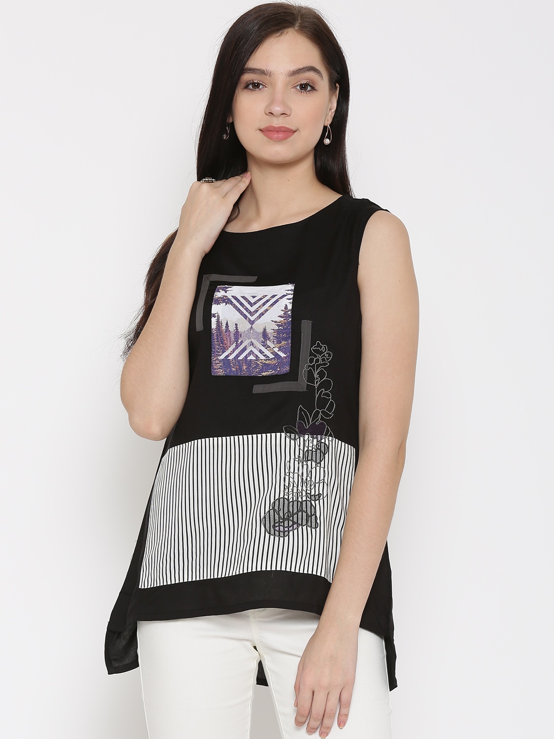 

W Black Printed Embroidered Detail High-Low Top