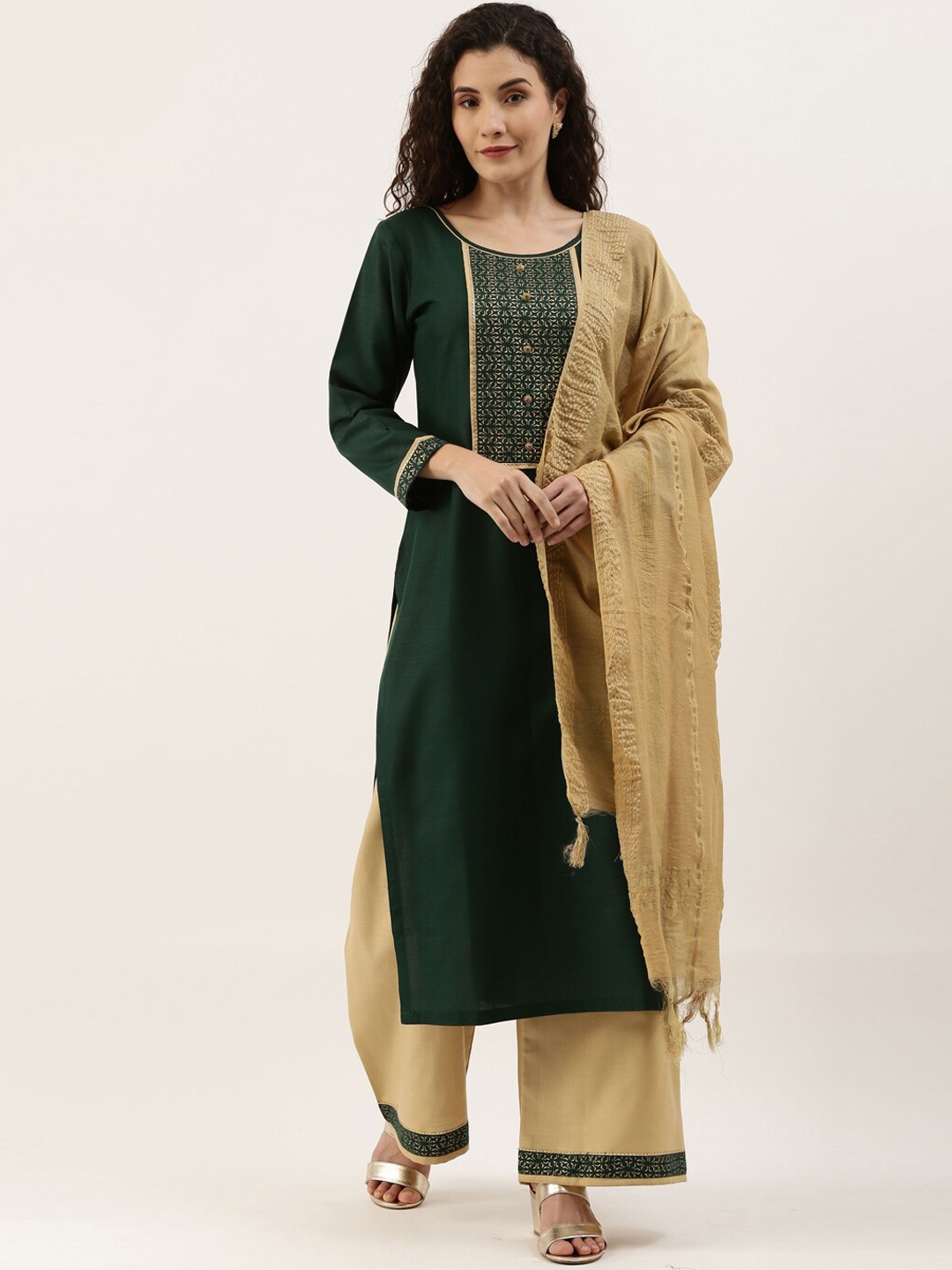 

SheWill Women Green Ethnic Motifs Yoke Design Panelled Gotta Patti Kurta with Sharara & With Dupatta