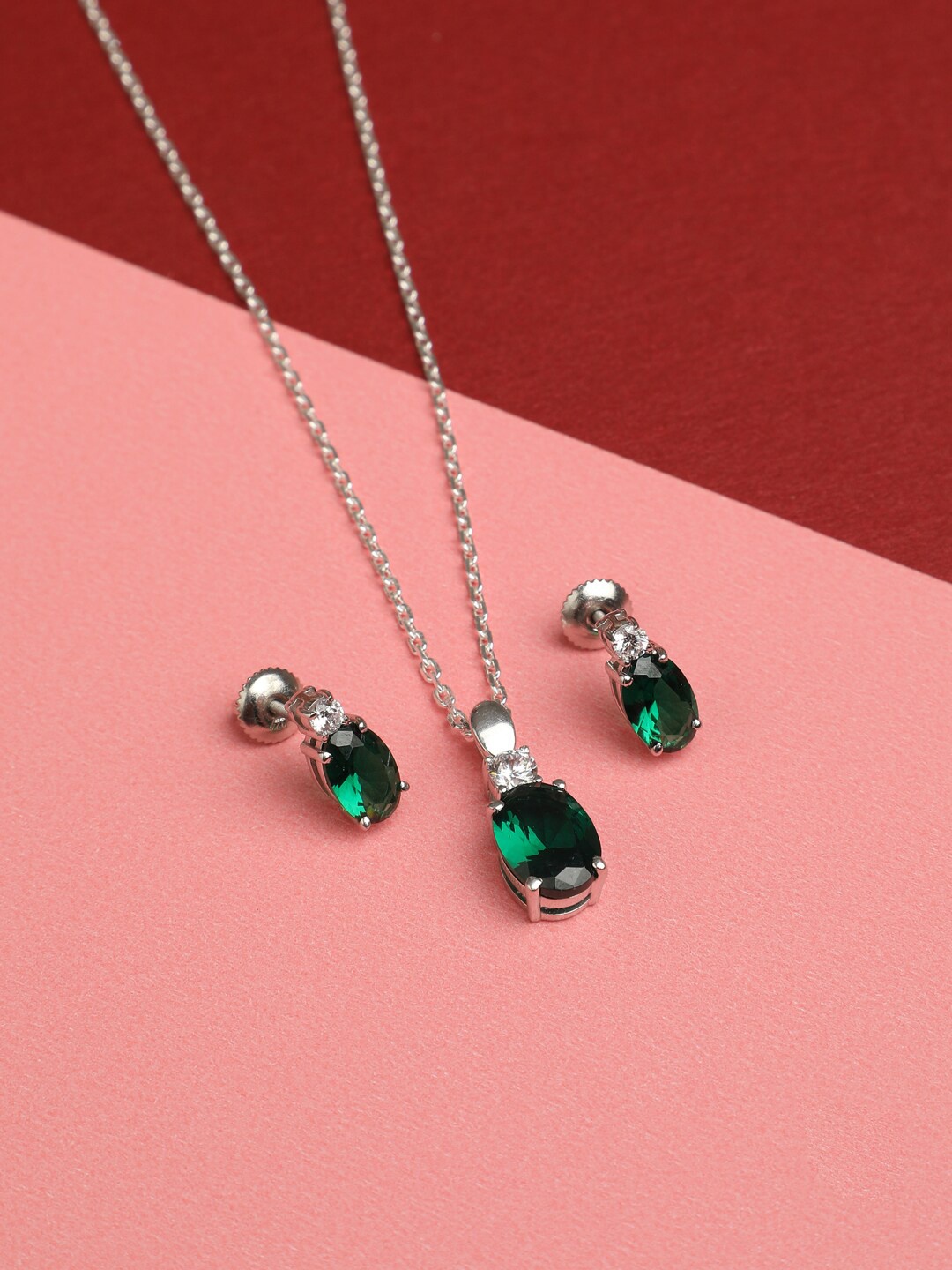 

Clara Woman Silver Dark Green Jewellery Set