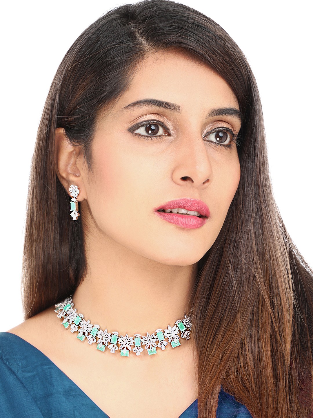 

Yellow Chimes Sliver-Plated Green AD-Studded Jewellery Set, Silver