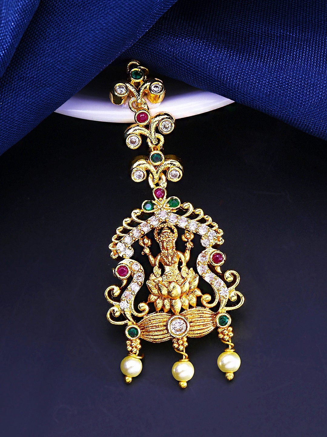 

Yellow Chimes Women Gold-Plated White & Red AD Studded Handcrafted Maang Tikka