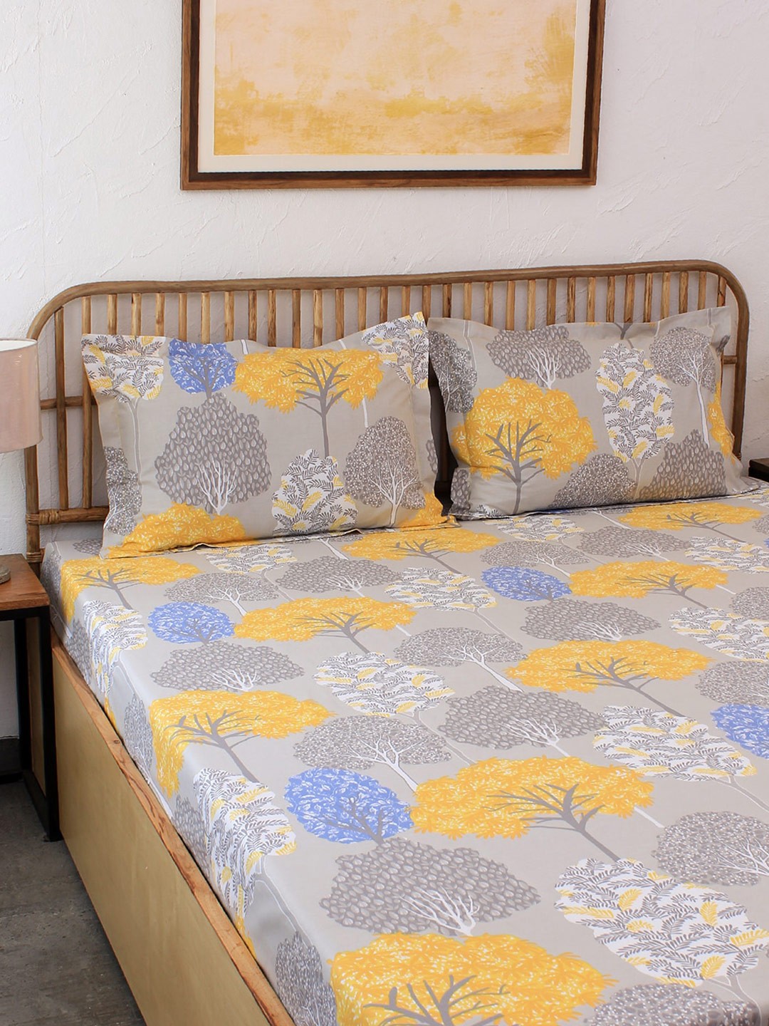

House This Yellow & Grey Floral 180 TC 2 Single Bedsheet with 1 Pillow Covers