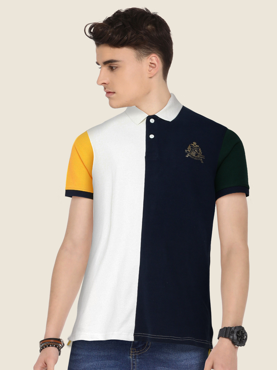 

Indian Terrain Boys White Navy Blue Cotton Colourblocked Polo Collar Pure Cotton T-shirt