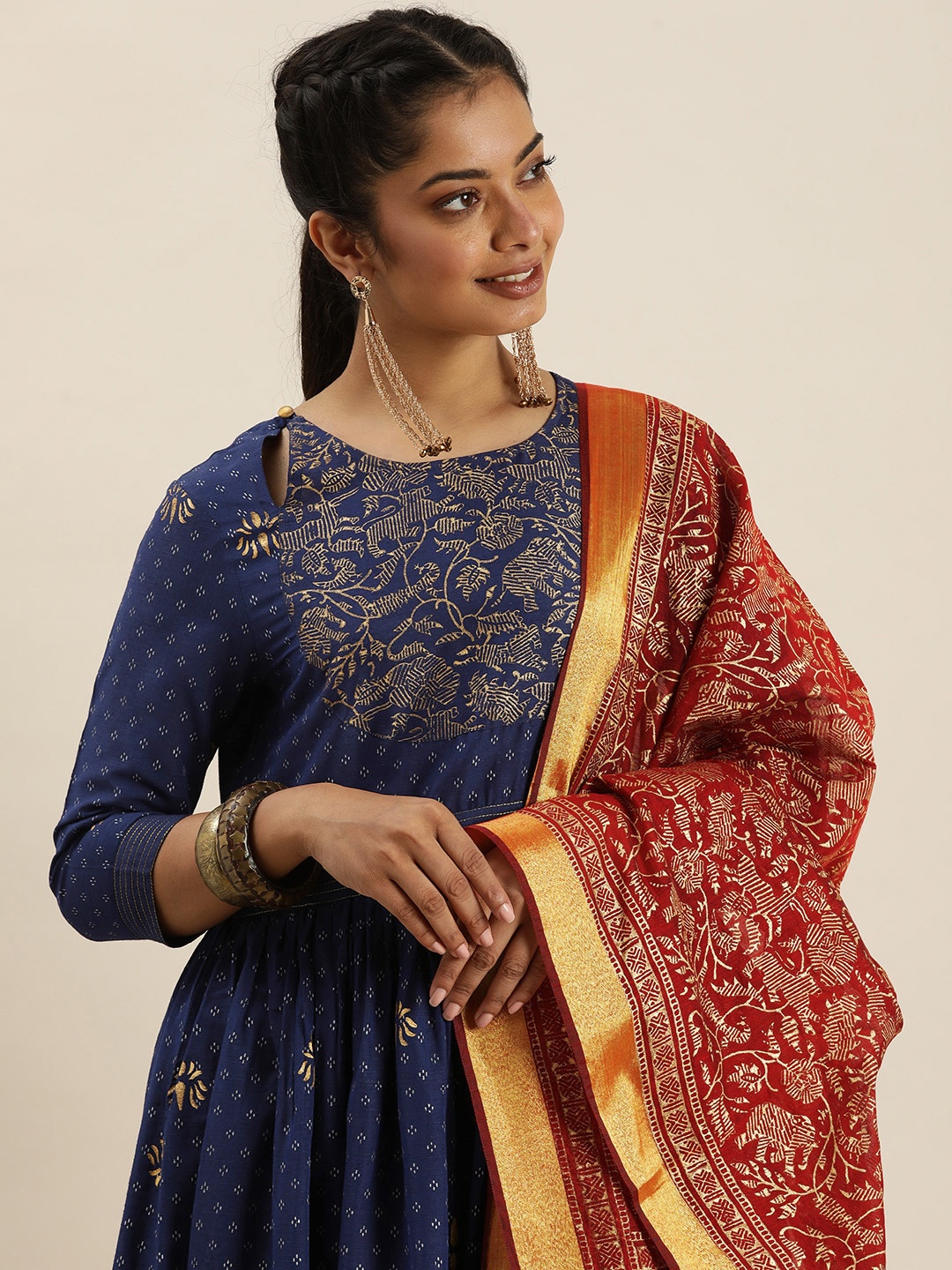 

Taavi Women Navy Blue Kanchi Print Pleated Kurta Sets