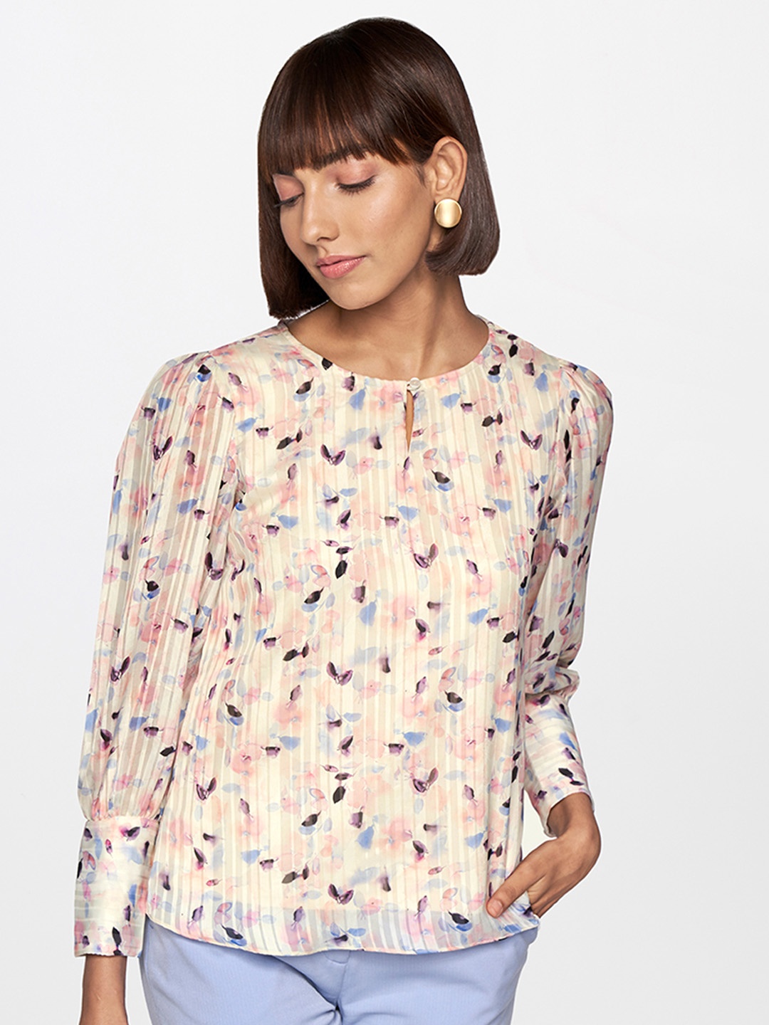 

AND Women Cream-Coloured & Pink Printed Accordian Pleated Puff Sleeves Top