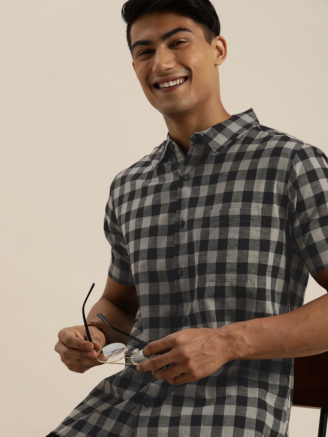 

Taavi Men Black And Grey Buffalo Checked Woven Legacy Casual Shirt