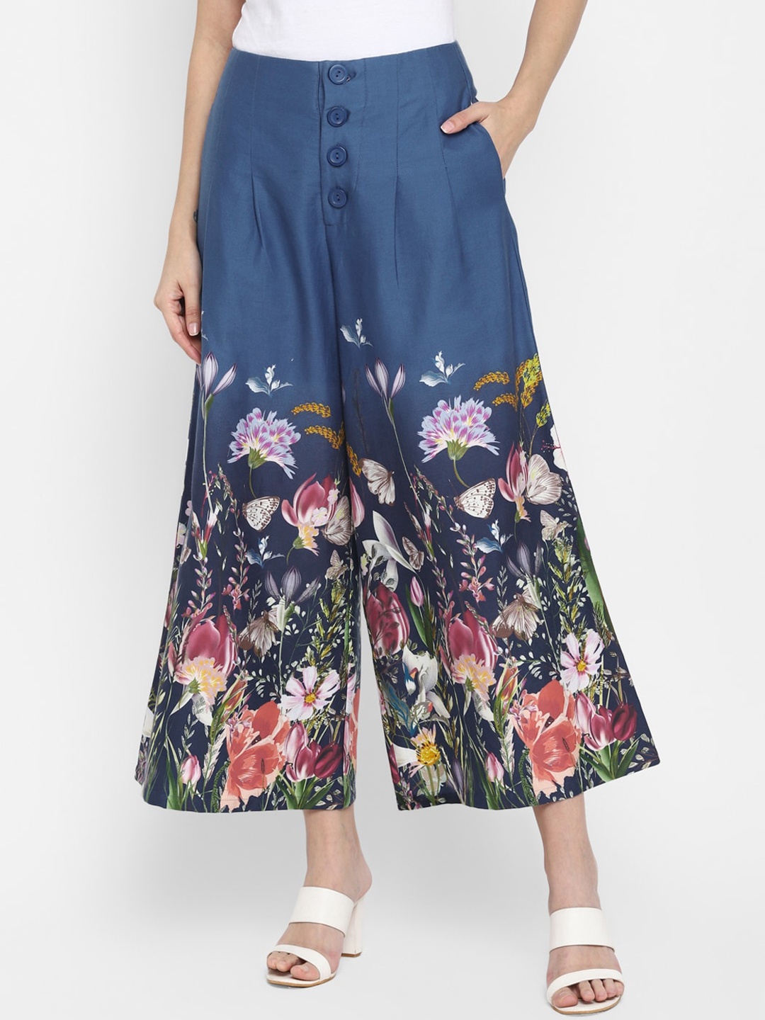 

BLANC9 Women Navy Blue Floral Printed Loose Fit Culottes Trousers