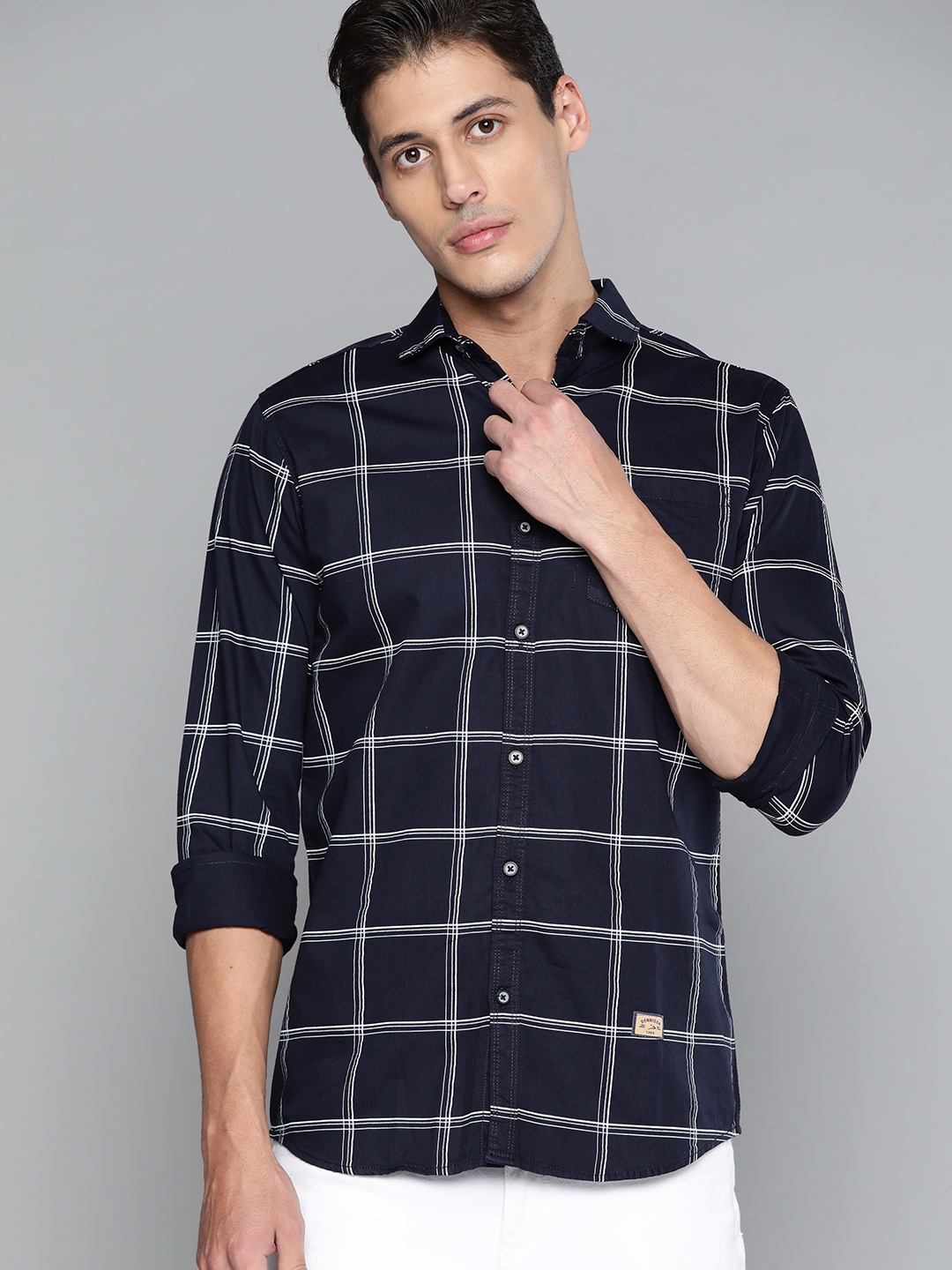 

DENNISON Men Navy Blue Smart Slim Fit Windowpane Checked Casual Shirt