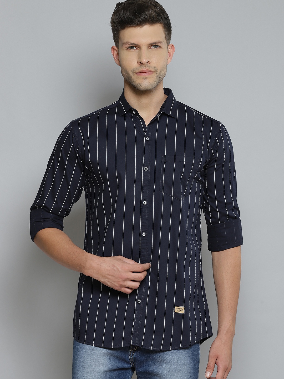 

DENNISON Men Navy Blue & White Striped Smart Slim Fit Opaque Casual Shirt