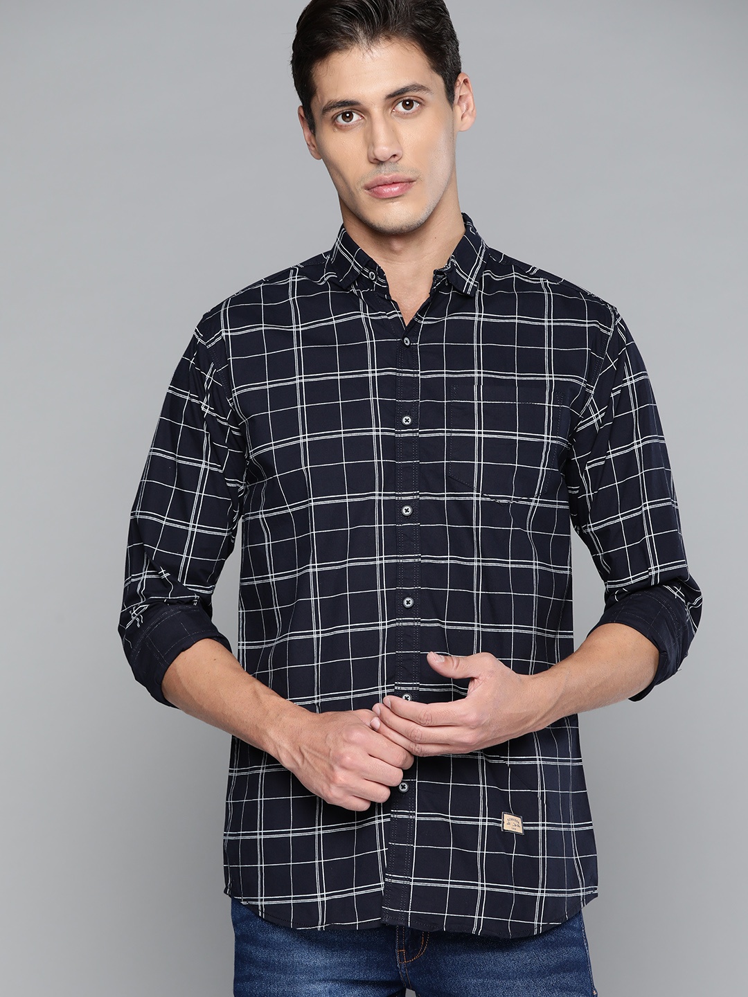 

DENNISON Men Navy Blue Smart Slim Fit Windowpane Checked Casual Shirt