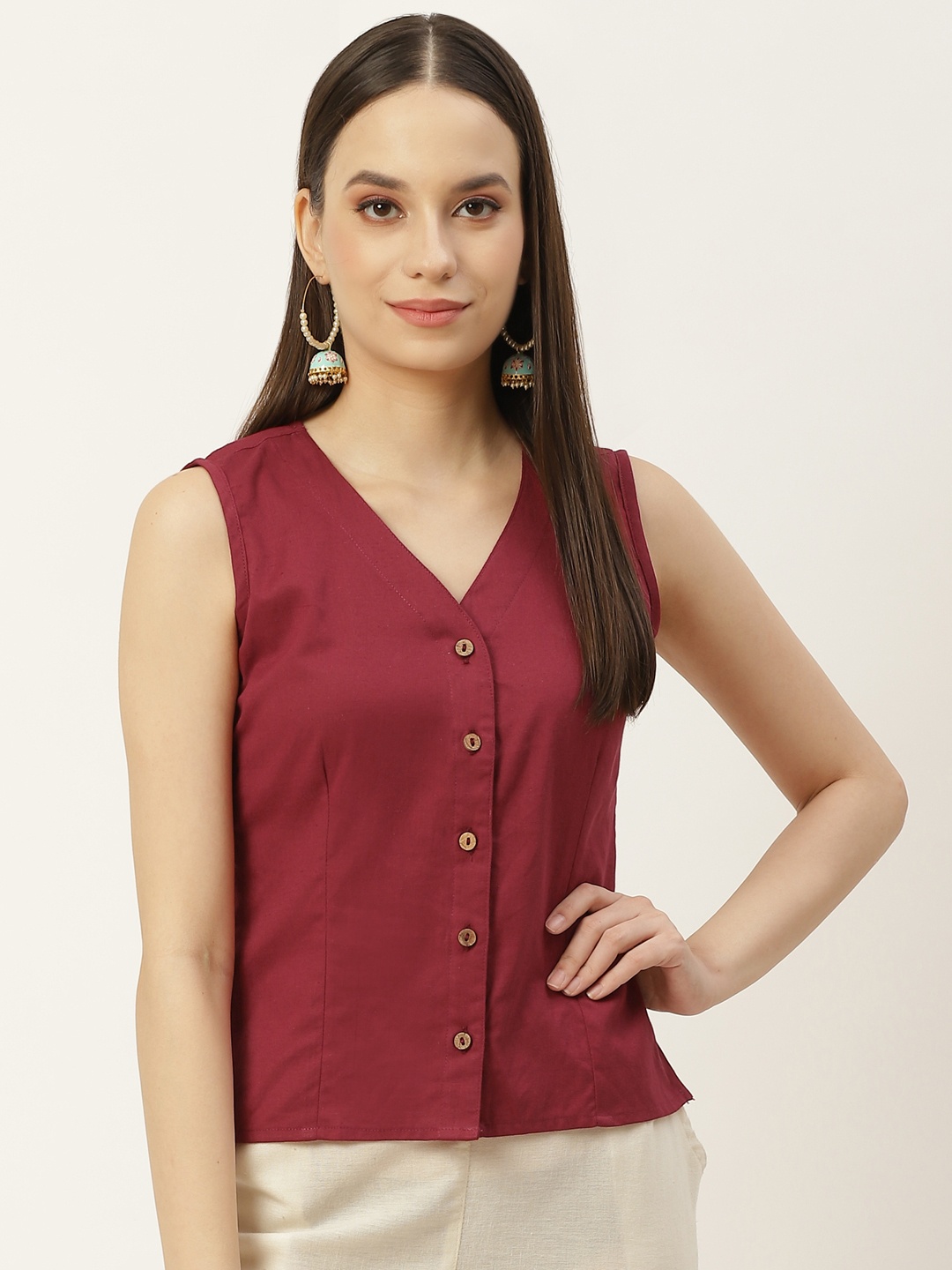 

Molcha Women Maroon Non Padded Halter Neck Cotton Long Saree Blouse