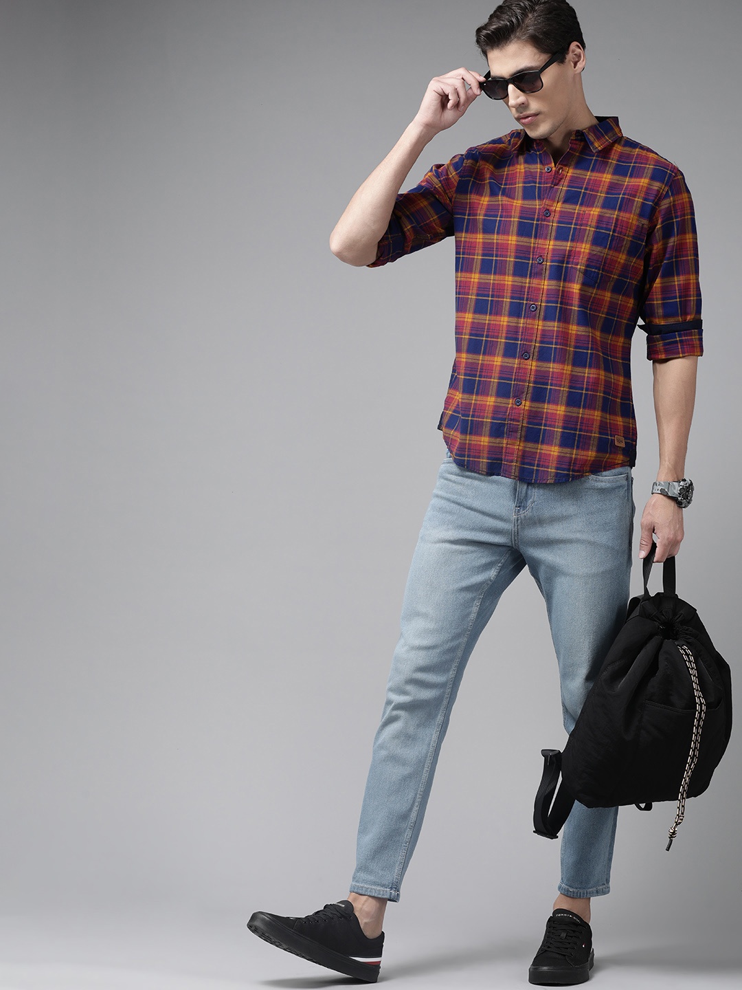 

Roadster Men Navy Blue & Yellow Tartan Checks Pure Cotton Opaque Sustainable Casual Shirt