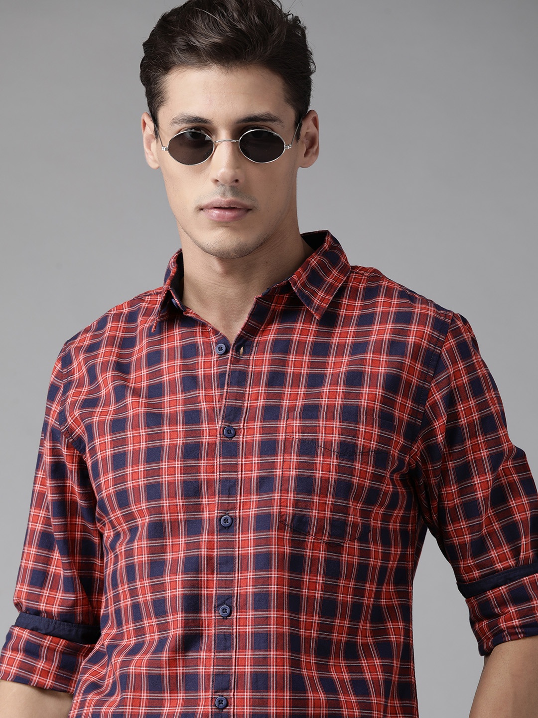 

Roadster Men Red & Navy Blue Tartan Checks Cotton Casual Shirt