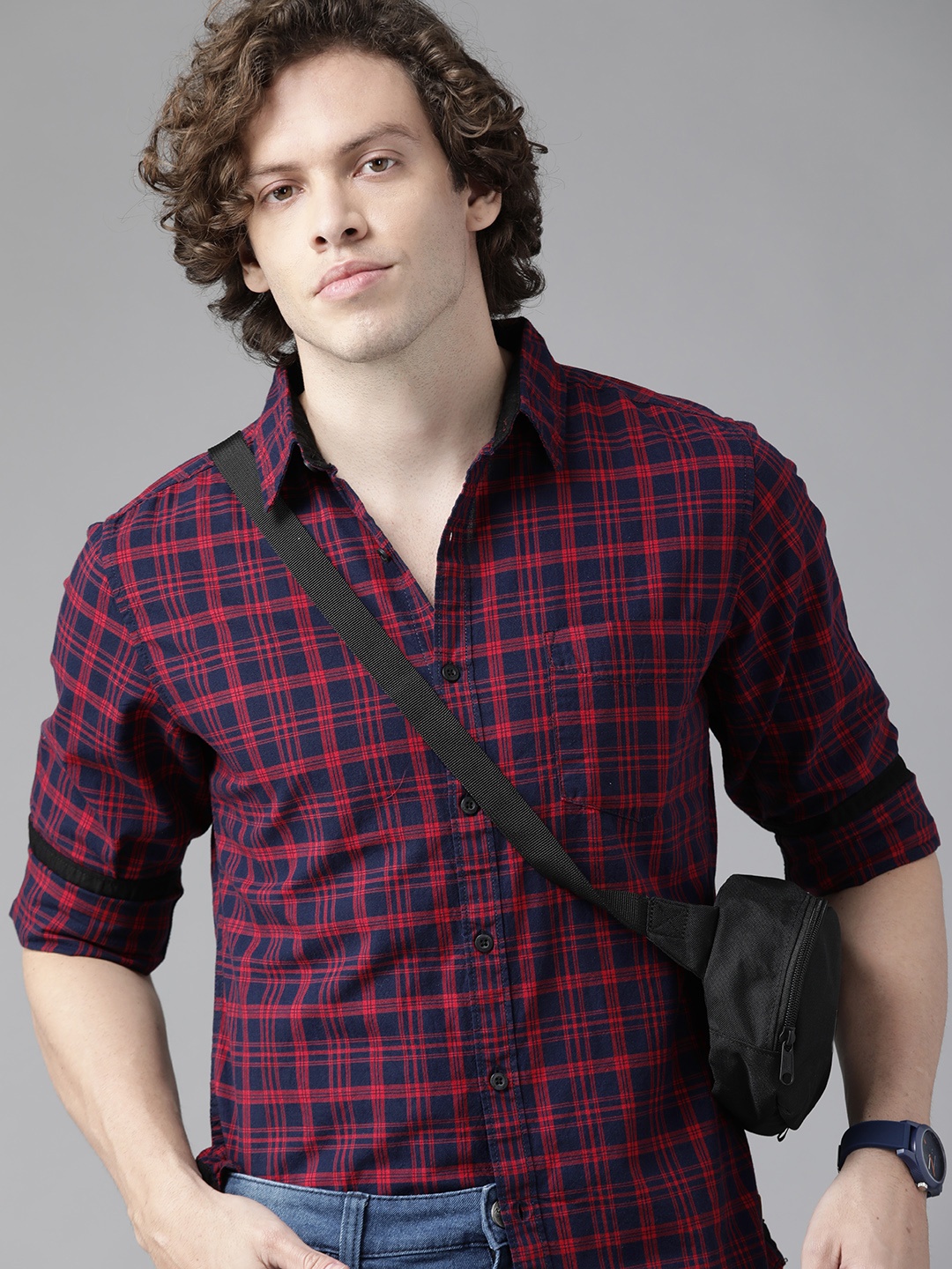 

Roadster Men Navy Blue & Red Tartan Checked Pure Cotton Sustainable Casual Shirt