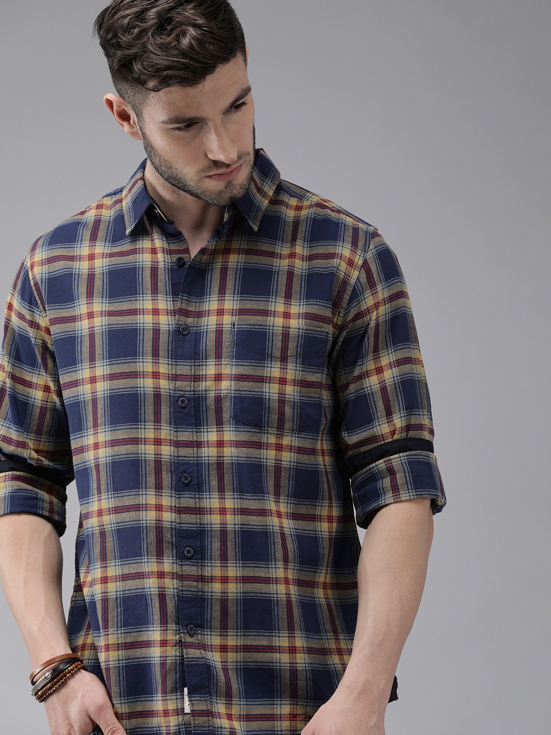 

Roadster Men Navy Blue Windowpane Checked Opaque Pure Cotton Casual Shirt
