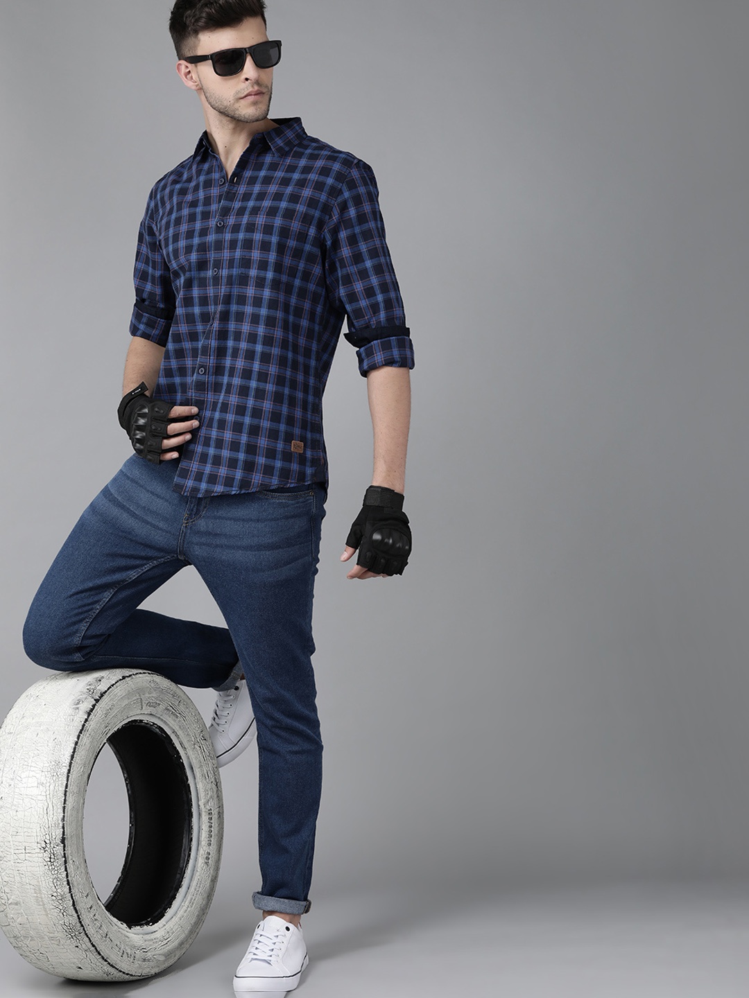 

Roadster Men Blue Tartan Checked Pure Cotton Sustainable Casual Shirt