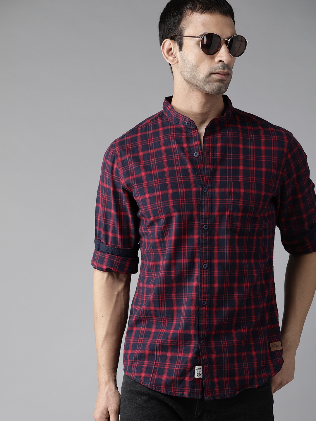

Roadster Men Navy Blue & Pink Cotton Tartan Checks Opaque Checked Casual Shirt