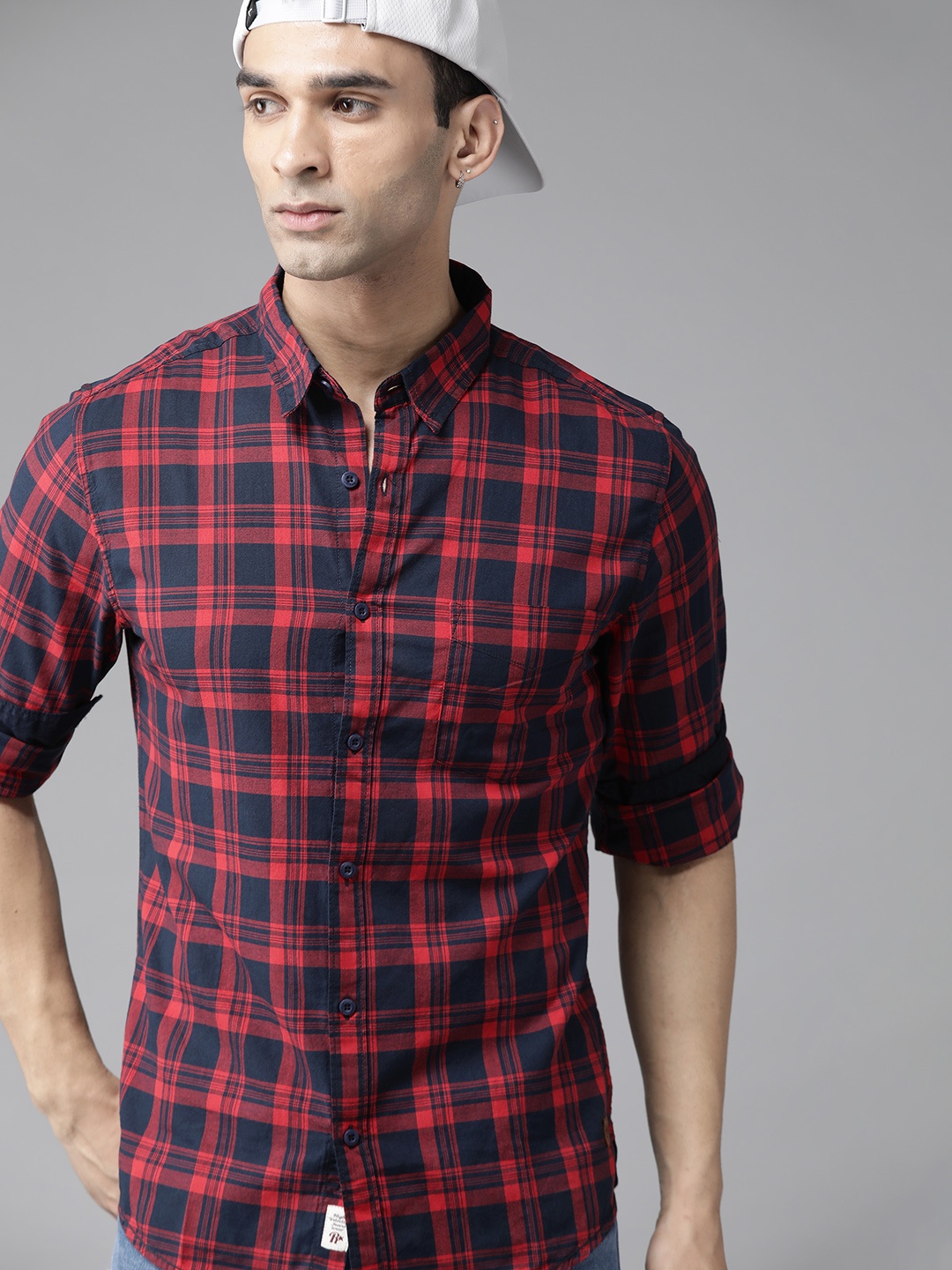 

Roadster Men Red & Navy Blue Pure Cotton Tartan Checks Sustainable Casual Shirt