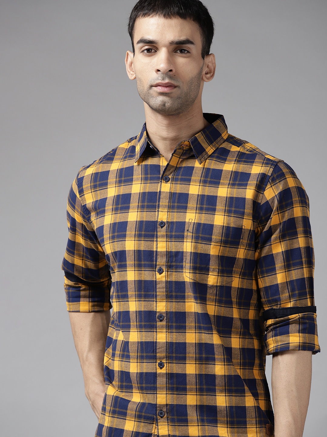 

Roadster Men Navy Blue & Yellow Cotton Tartan Checks Casual Shirt