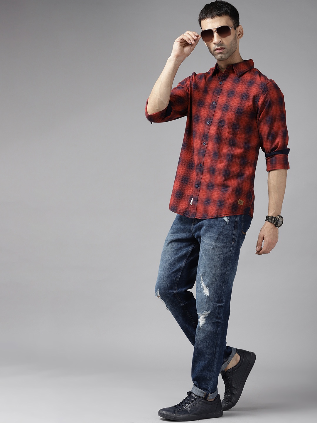 

Roadster Men Orange & Navy Blue Cotton Tartan Checks Casual Shirt