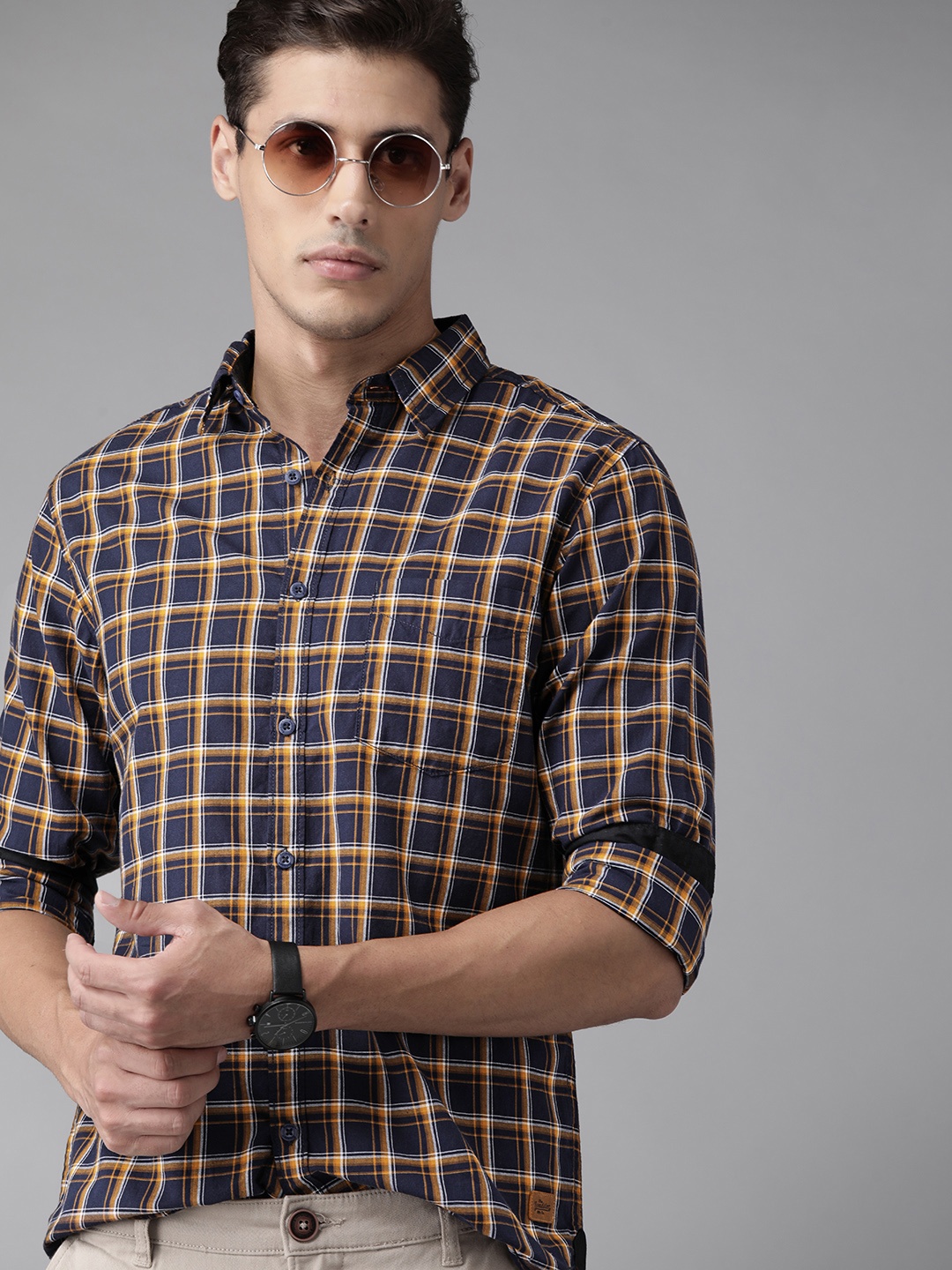 

Roadster Men Navy Blue & Mustard Brown Pure Cotton Tartan Checked Sustainable Casual Shirt
