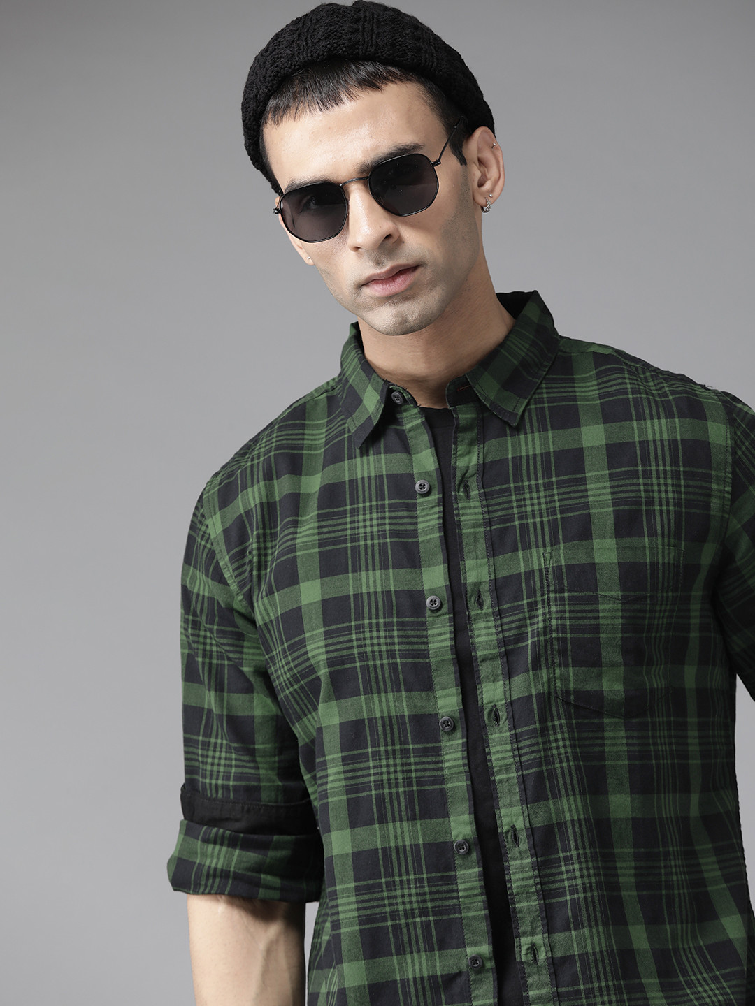 

Roadster Men Green & Black Pure Cotton Tartan Checks Sustainable Casual Shirt