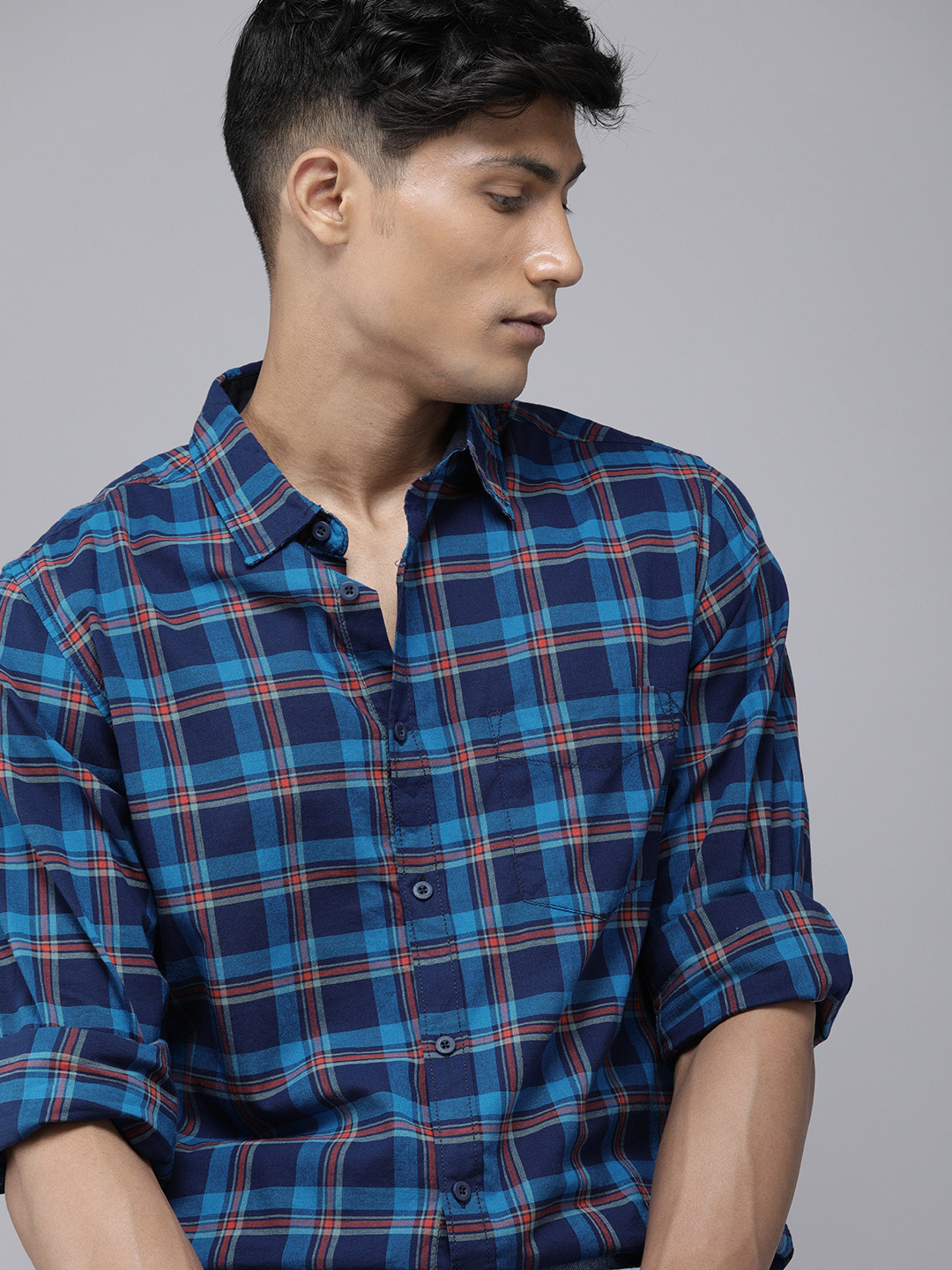 

Roadster Men Blue Checked Sustainable Casual Shirt