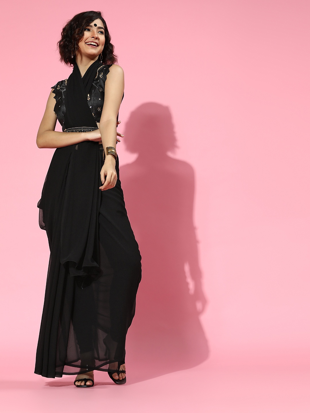 

Mitera Sleek Poly Georgette Saree, Black