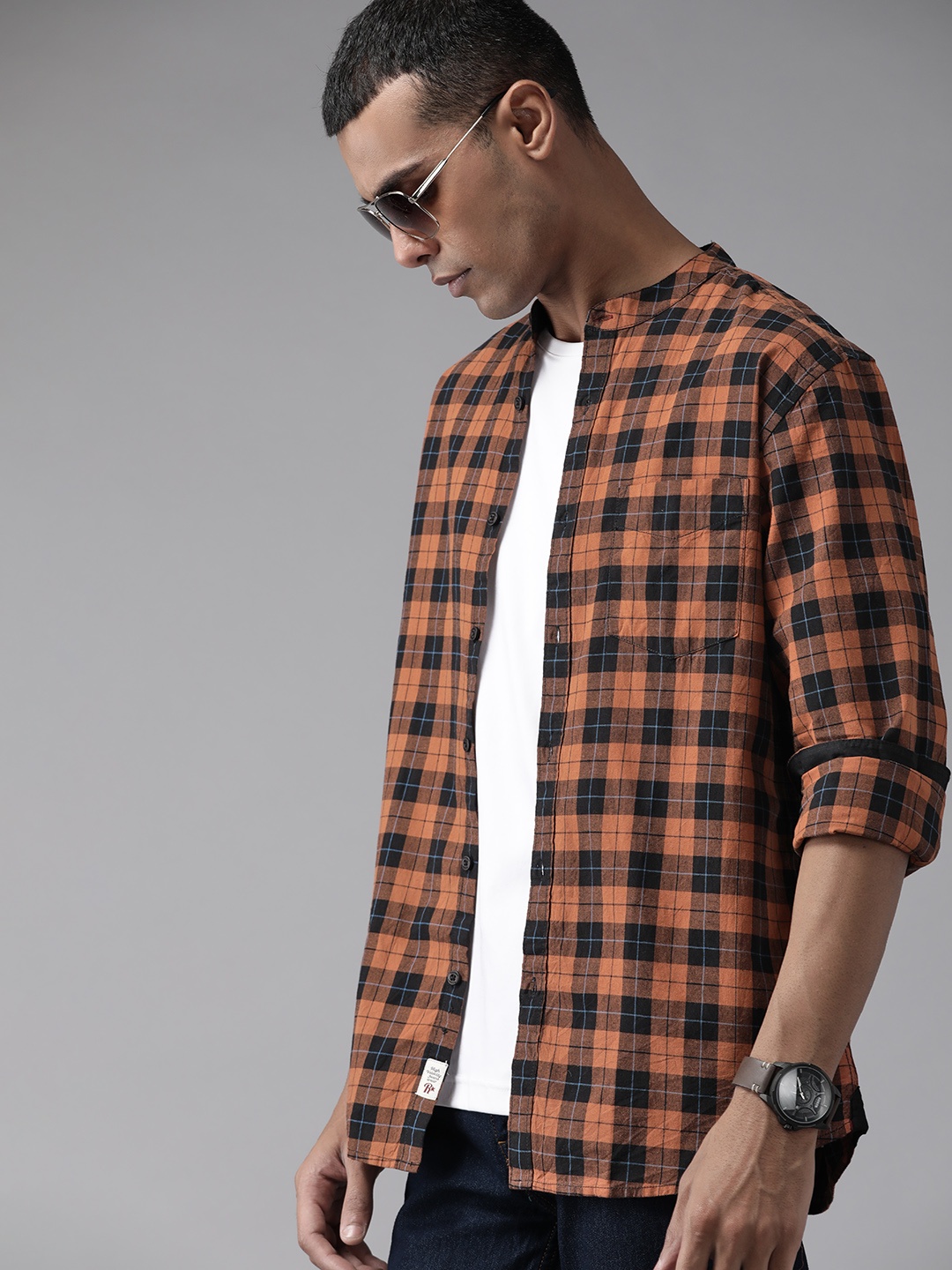 

Roadster Men Rust Brown & Black Checked Pure Cotton Casual Shirt
