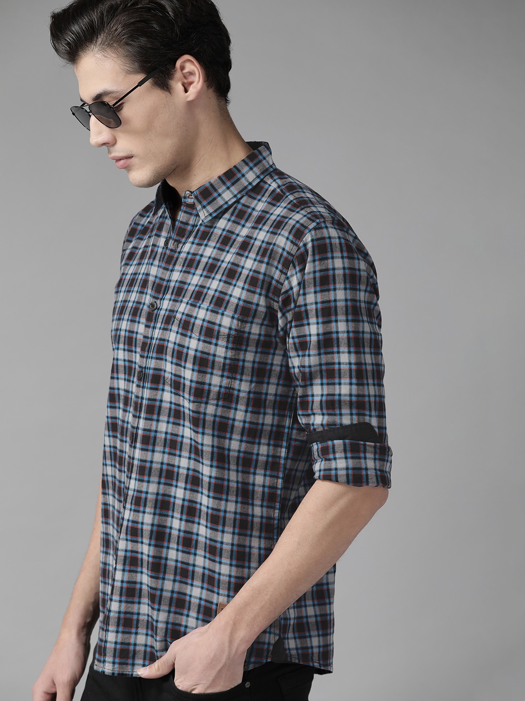 

Roadster Men Grey & Blue Tartan Checked Pure Cotton Sustainable Casual Shirt