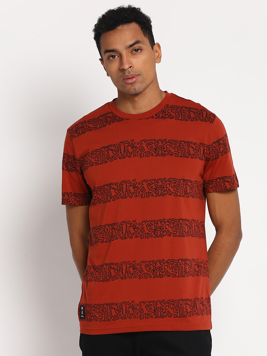 

Lee Men Rust & Black Printed Cotton T-shirt