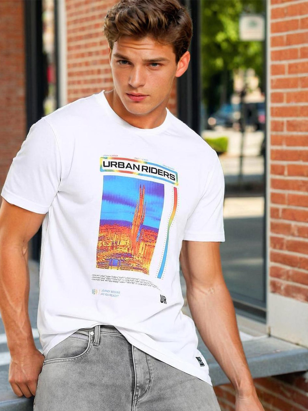 

Lee Men White 7 Multi Graphic Printed Cotton T-shirt