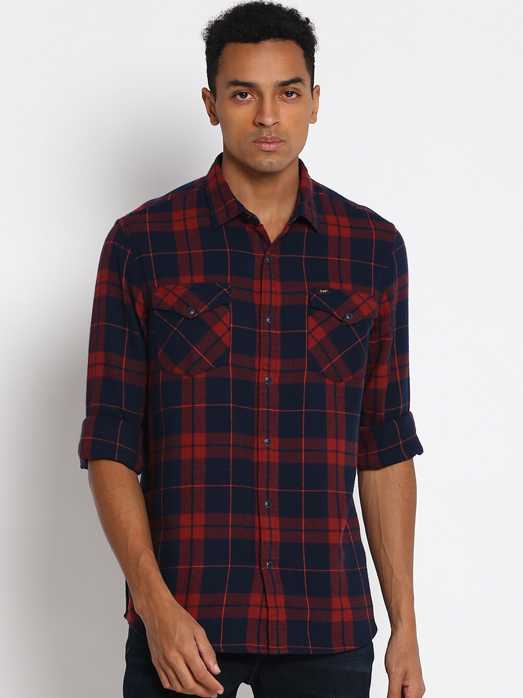 

Lee Men Navy Blue & Red Slim Fit Tartan Checks Opaque Cotton Casual Shirt