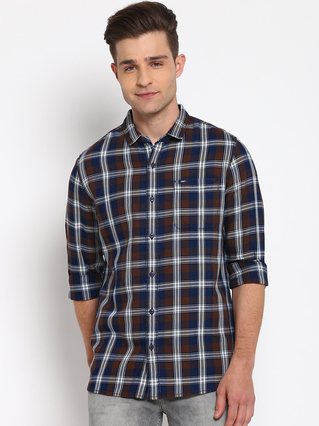 

Lee Men Blue & Brown Slim Fit Tartan Checks Opaque Cotton Casual Shirt